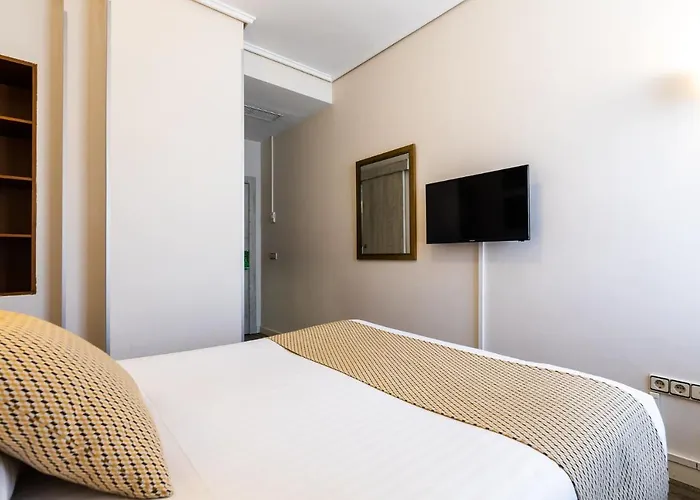 Sweet Hotel Continental